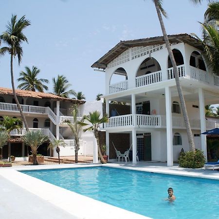 Hotel Villa Nirvana Пие де ла Куеста Екстериор снимка