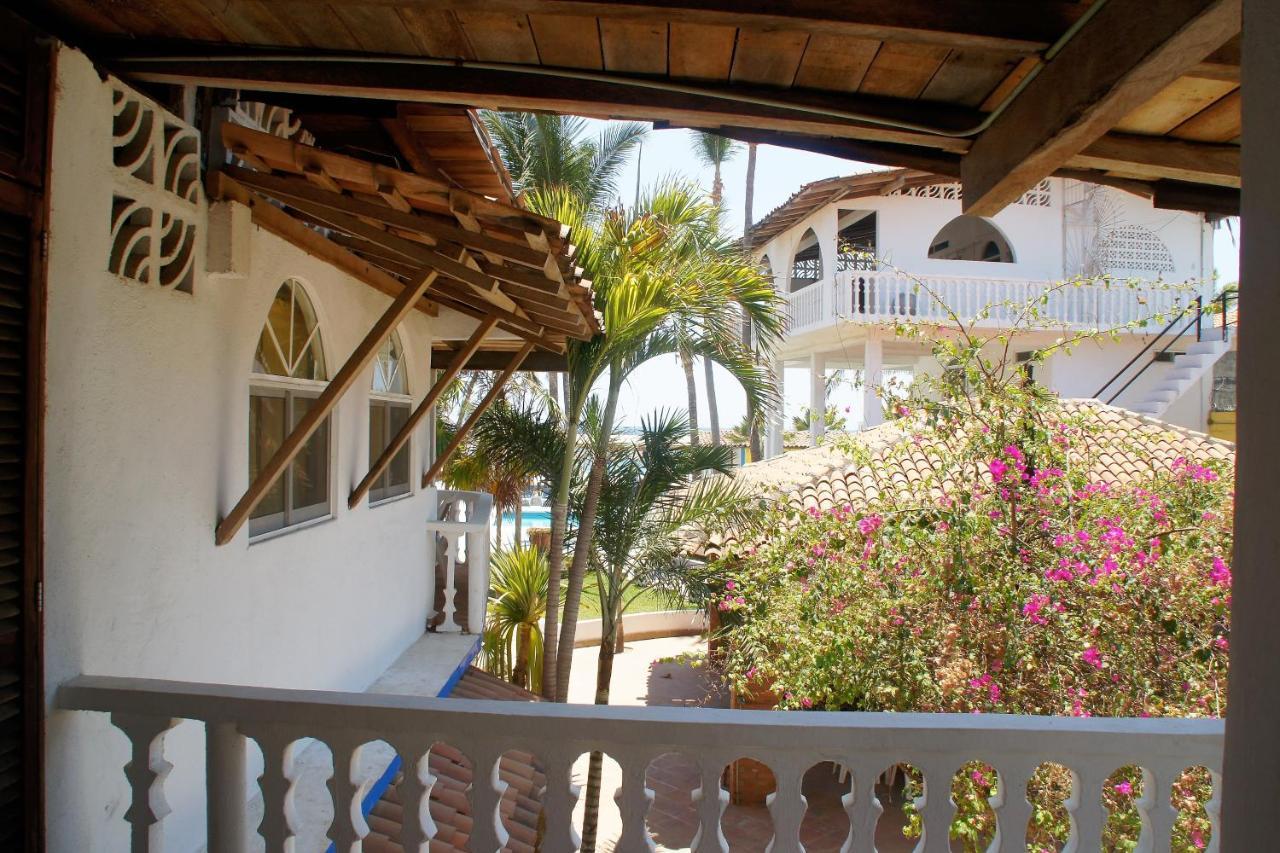 Hotel Villa Nirvana Пие де ла Куеста Екстериор снимка